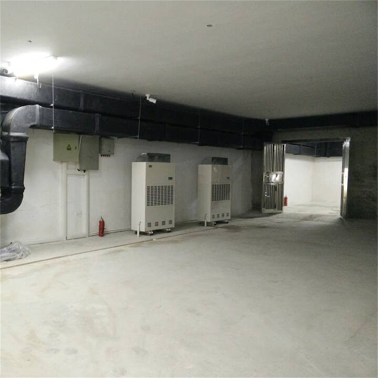 鋰電池廠配置防潮用除濕機的重要性