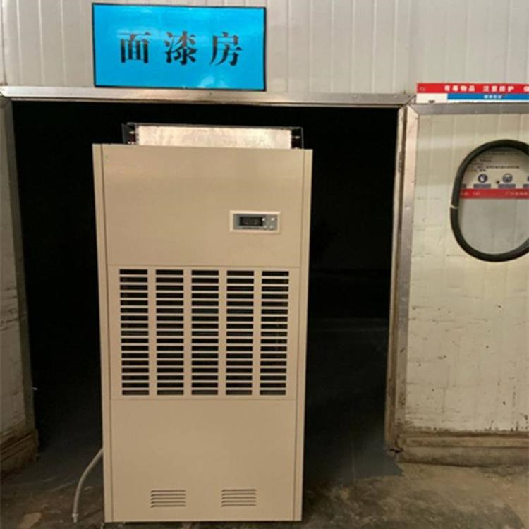 宜春梅雨天潮氣太重怎么辦？就用工業(yè)抽濕機(jī)